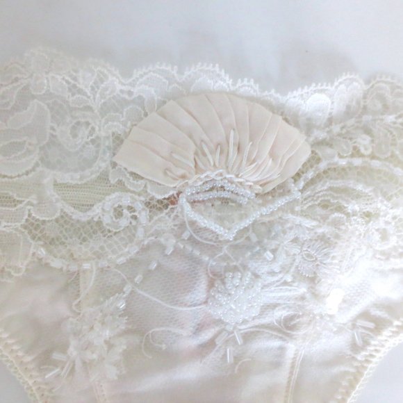 NEW EVE'S TEMPTATION SILK UNLINED FLORAL LACE BRA/PANTIES 2PC SET - Picture 6 of 16